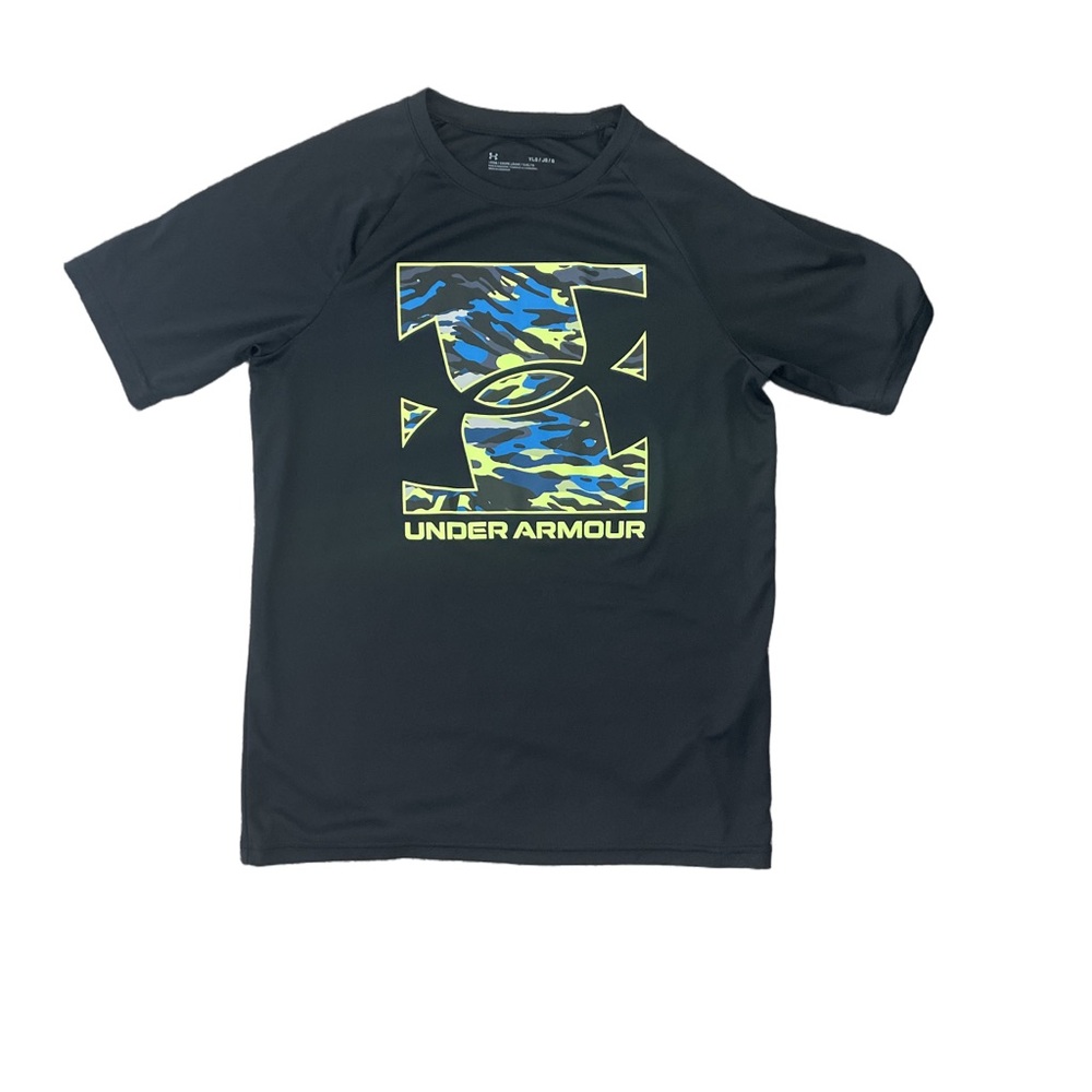 Under Armour Kids Graphic Tees - Black, Gray, and Green - Picture 5 of 5